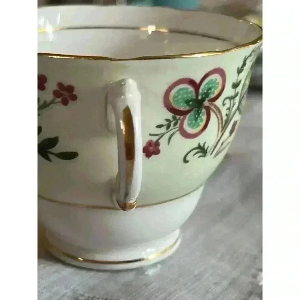 Colclaugh Bone ChinaTeacup pale‎ green